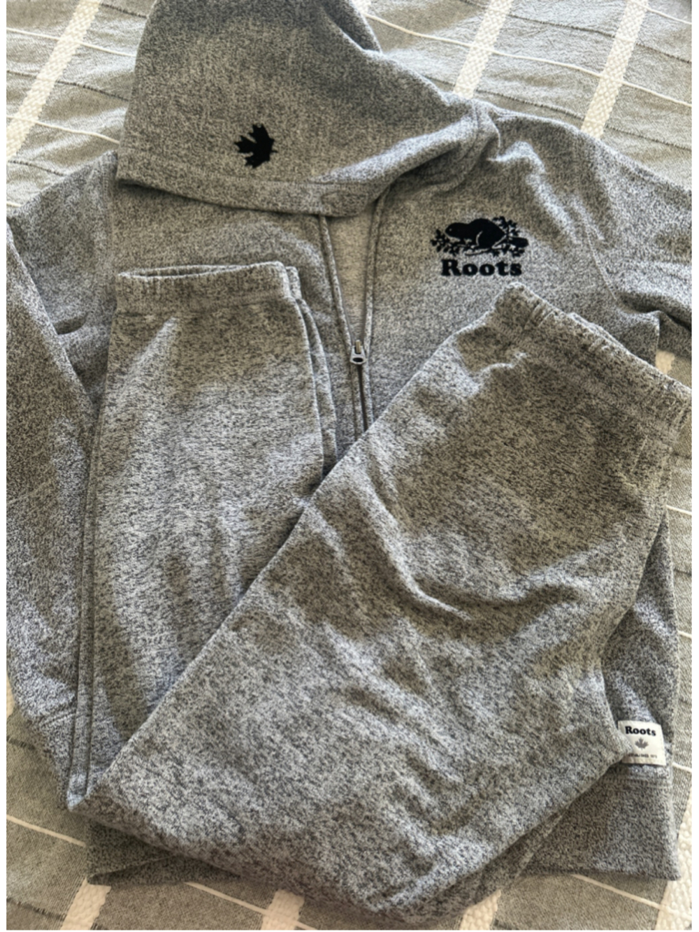 Roots Zip-Up Hoodie & Jogger Set Grey Black Size XXL/14